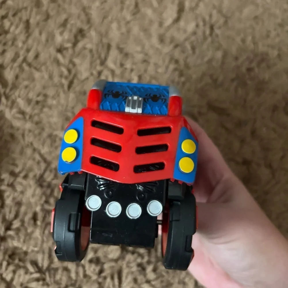 Spiderman Blue and Red Vehicle Duo Bundle Batmobile Batman DC Blue Kids Toy